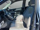 Thumbnail of 2015 Shoreline Blue Pearl Toyota Highlander