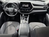 Thumbnail of 2023 Pear Toyota Highlander