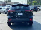 Thumbnail of 2021 Midnight Black Metallic Toyota Highlander