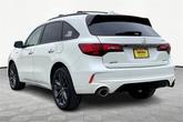 Thumbnail of 2019 White Diamond Pearl Acura MDX