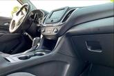 Thumbnail of 2020 Silver Ice Metallic Chevrolet Equinox