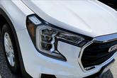 Thumbnail of 2022 Summit White GMC Terrain