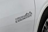Thumbnail of 2023 Iridescent Pearl Tricoat Chevrolet Traverse