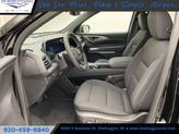 Thumbnail of 2025 Mosaic Black Metallic Chevrolet Traverse