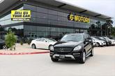 Photo of 2015 BLACK Mercedes-Benz M-Class
