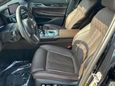 Thumbnail of 2022 Carbon Black Metallic BMW 740
