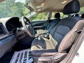 Thumbnail of 2018 Quartz White Pearl Hyundai ELANTRA