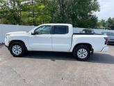 Thumbnail of 2022 Glacier White Nissan Frontier