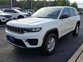 Thumbnail of 2022 Bright White Clearcoat Jeep Grand Cherokee