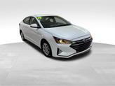 Thumbnail of 2019 White Hyundai ELANTRA