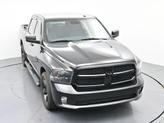 Thumbnail of 2018 Brilliant Black Crystal Pearlcoat RAM 1500