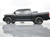 Thumbnail of 2018 Brilliant Black Crystal Pearlcoat RAM 1500
