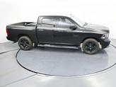 Thumbnail of 2018 Brilliant Black Crystal Pearlcoat RAM 1500