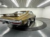 Thumbnail of 1970 Gold Pontiac GTO