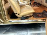 Thumbnail of 1970 Gold Pontiac GTO