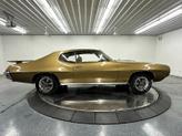 Thumbnail of 1970 Gold Pontiac GTO