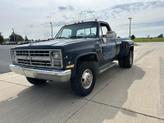 Thumbnail of 1986 Blue Chevrolet Pickup Truck