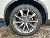 Thumbnail of 2025 Platinum White Pearl Acura MDX