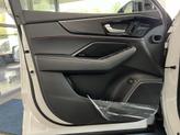 Thumbnail of 2026 Platinum White Pearl Acura MDX