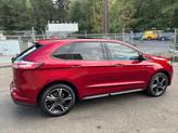 Thumbnail of 2019 Ruby Red Metallic Tinted Clearcoat Ford Edge