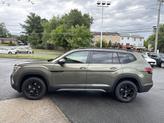 Thumbnail of 2025 Avocado Green Pearl Volkswagen Atlas