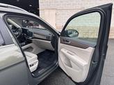 Thumbnail of 2025 Avocado Green Pearl Volkswagen Atlas