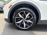Thumbnail of 2025 White Volkswagen ID.4