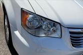 Thumbnail of 2016 Bright White Clearcoat Chrysler Town & Country