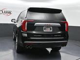 Thumbnail of 2023 Onyx Black GMC Yukon