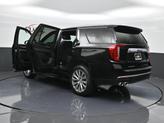 Thumbnail of 2023 Onyx Black GMC Yukon