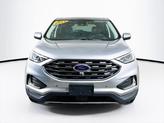 Thumbnail of 2022 Silver Metallic Ford Edge