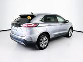 Thumbnail of 2022 Silver Metallic Ford Edge