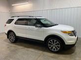 Thumbnail of 2015 White Ford Explorer