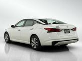 Thumbnail of 2020 Glacier White Nissan Altima