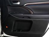 Thumbnail of 2015  Toyota Highlander