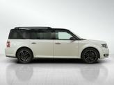 Thumbnail of 2013 White Platinum Ford Flex