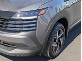 Thumbnail of 2026 Gun Metallic Nissan Kicks