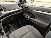 Thumbnail of 2019 White Toyota Highlander