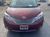 Thumbnail of 2014 Burgundy Toyota Sienna