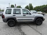 Thumbnail of 2007 Bright Silver Metallic Clearcoat Jeep Liberty