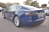 Thumbnail of 2019 Deep Blue Metallic Tesla Model S
