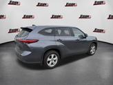 Thumbnail of 2023 Magnetic Gray Metallic Toyota Highlander