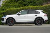 Thumbnail of 2025 Carrara White Metallic Porsche Cayenne