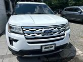 Thumbnail of 2018 White Ford Explorer