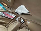 Thumbnail of 2006 White Gold Flash Tricoat Buick Lucerne