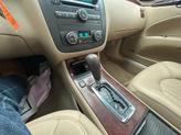 Thumbnail of 2006 White Gold Flash Tricoat Buick Lucerne