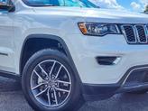 Thumbnail of 2022 Bright White Clearcoat Jeep Grand Cherokee