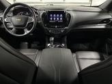 Thumbnail of 2022 Iridescent Pearl Tricoat Chevrolet Traverse