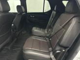 Thumbnail of 2022 Iridescent Pearl Tricoat Chevrolet Traverse