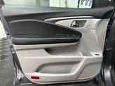 Thumbnail of 2019 Lunar Silver Metallic Honda Pilot